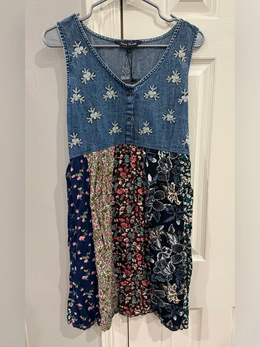 Young Threads Embroidered Denim Top Mixed Floral Patchwork Mini Dress Sz L - Picture 1 of 5
